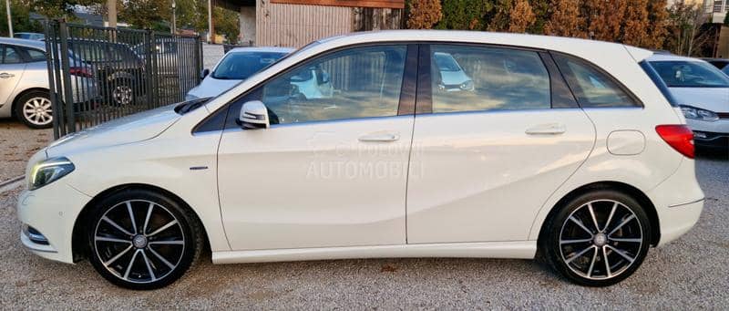Mercedes Benz B 200 PREMIUM SPORT