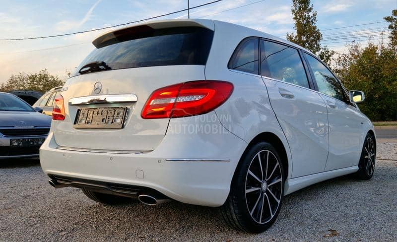 Mercedes Benz B 200 PREMIUM SPORT