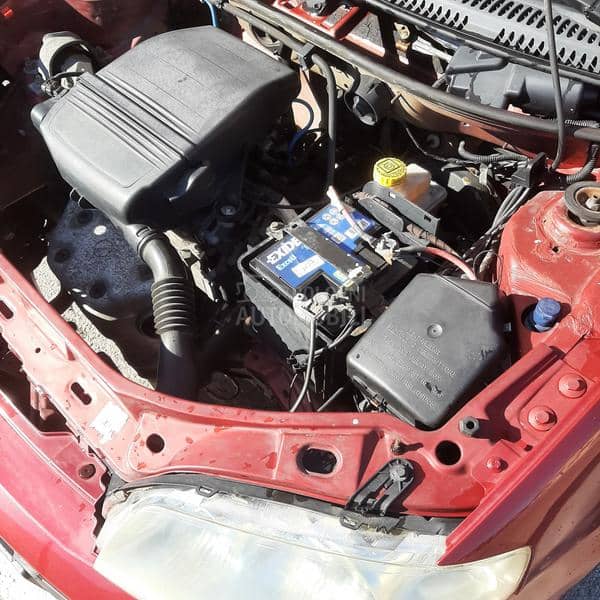 Fiat Punto 1.2 8V Zastava 10