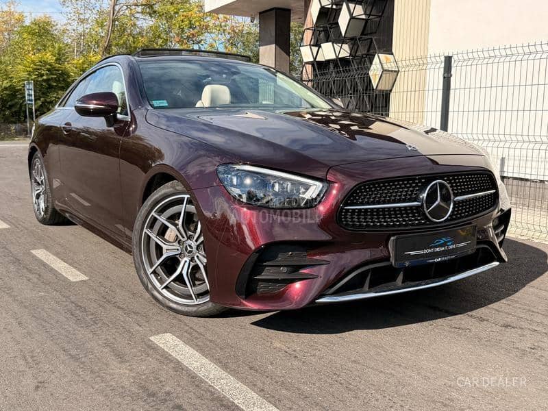 Mercedes Benz E 220 AMG/pano/hud/acc