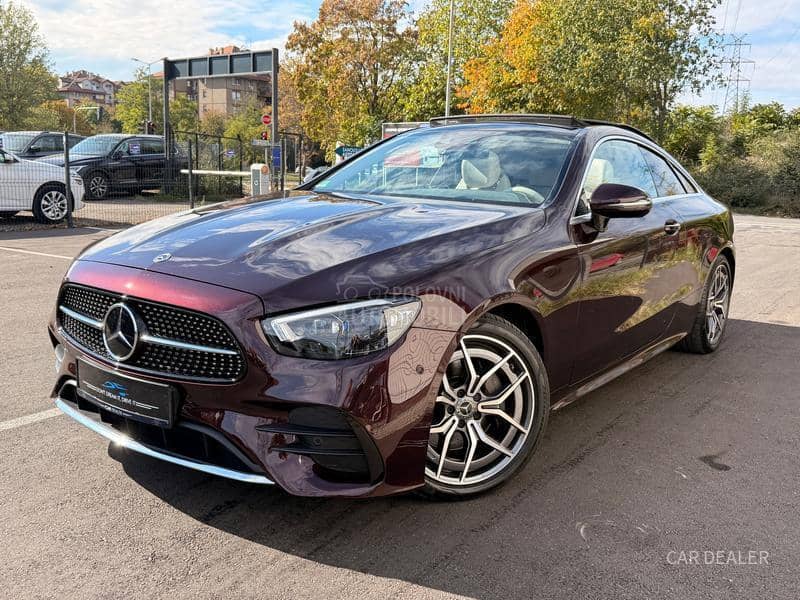 Mercedes Benz E 220 AMG/pano/hud/acc