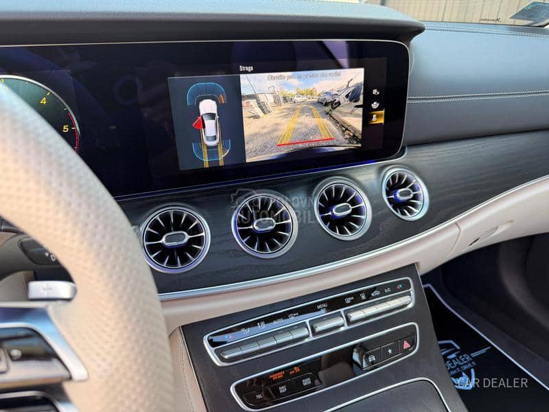 Mercedes Benz E 220 AMG/pano/hud/acc