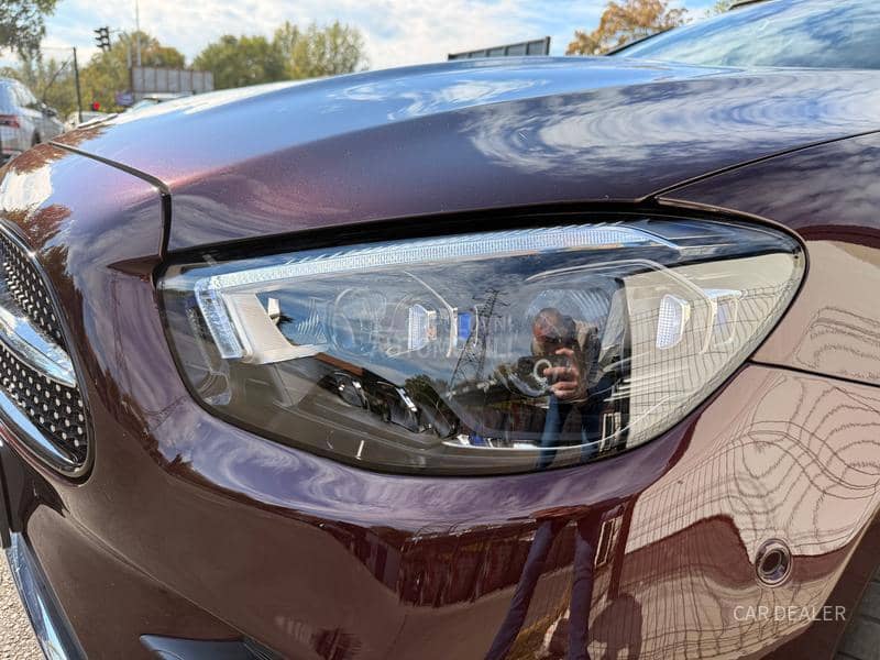 Mercedes Benz E 220 AMG/pano/hud/acc