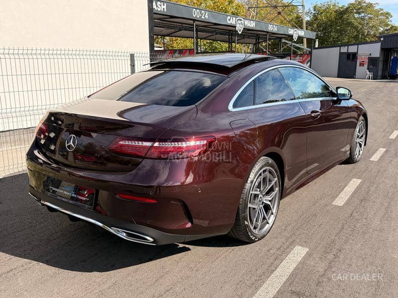 Mercedes Benz E 220 AMG/pano/hud/acc