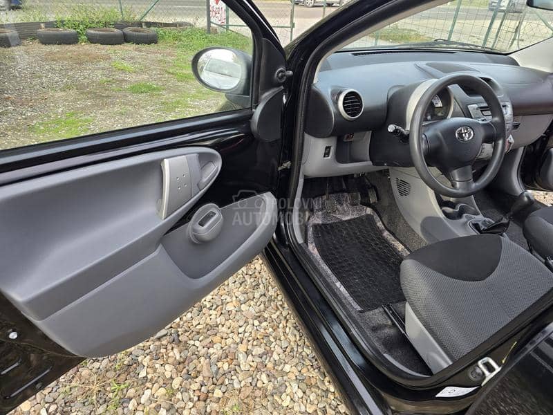 Toyota Aygo 1.0 vvti cool Toyota Aygo 1.0 vvti cool
