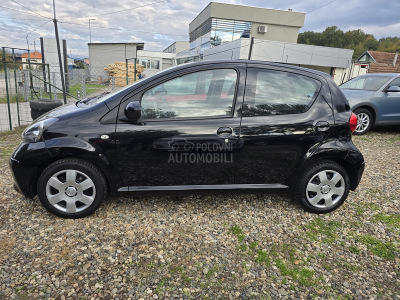 Toyota Aygo 1.0 vvti cool Toyota Aygo 1.0 vvti cool