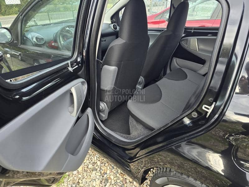 Toyota Aygo 1.0 vvti cool Toyota Aygo 1.0 vvti cool