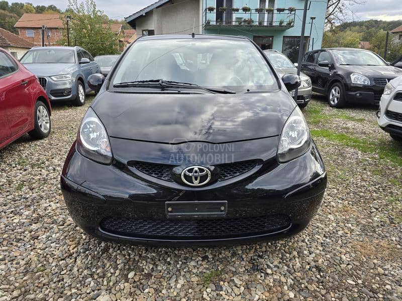 Toyota Aygo 1.0 vvti cool Toyota Aygo 1.0 vvti cool