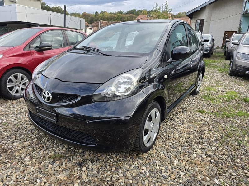 Toyota Aygo 1.0 vvti cool Toyota Aygo 1.0 vvti cool