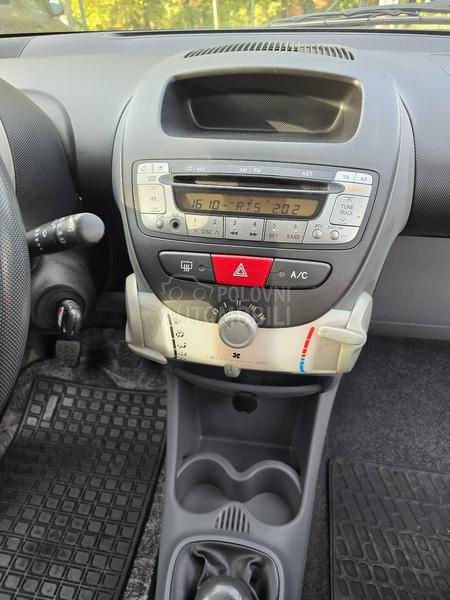 Toyota Aygo 1.0 vvti cool Toyota Aygo 1.0 vvti cool
