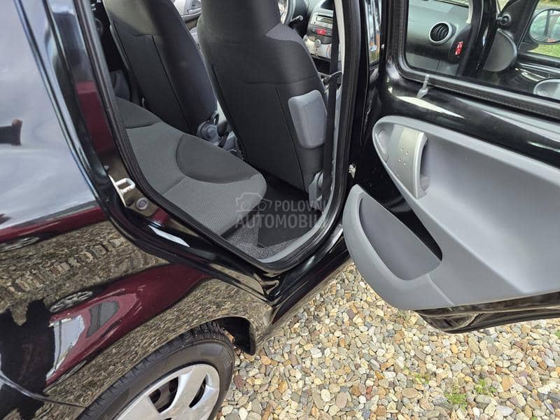 Toyota Aygo 1.0 vvti cool Toyota Aygo 1.0 vvti cool