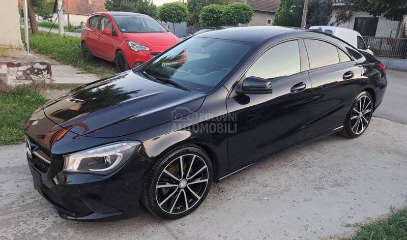 Mercedes Benz CLA 180 1.6 AMG
