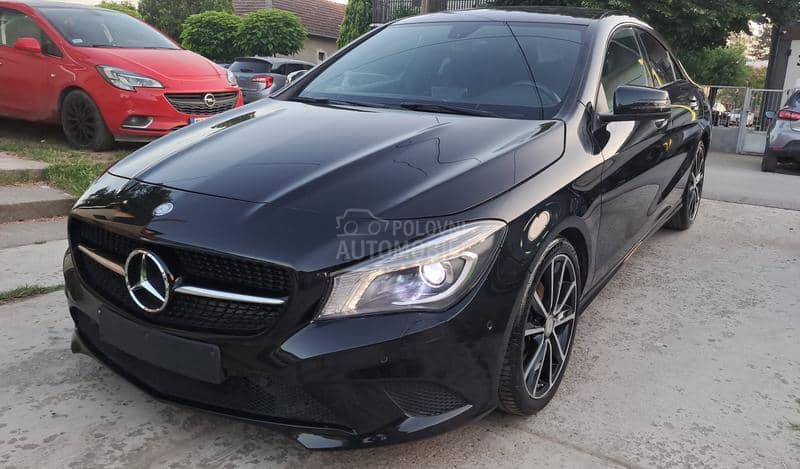 Mercedes Benz CLA 180 1.6 AMG