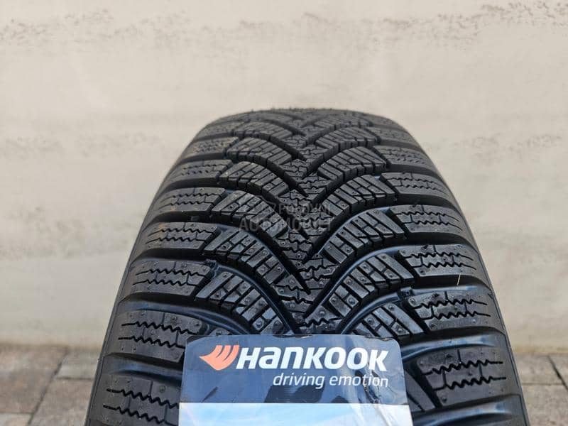 Hankook 185/60 R15 Zimska