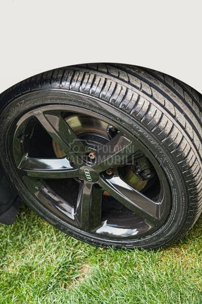 Audi A4 s line perla