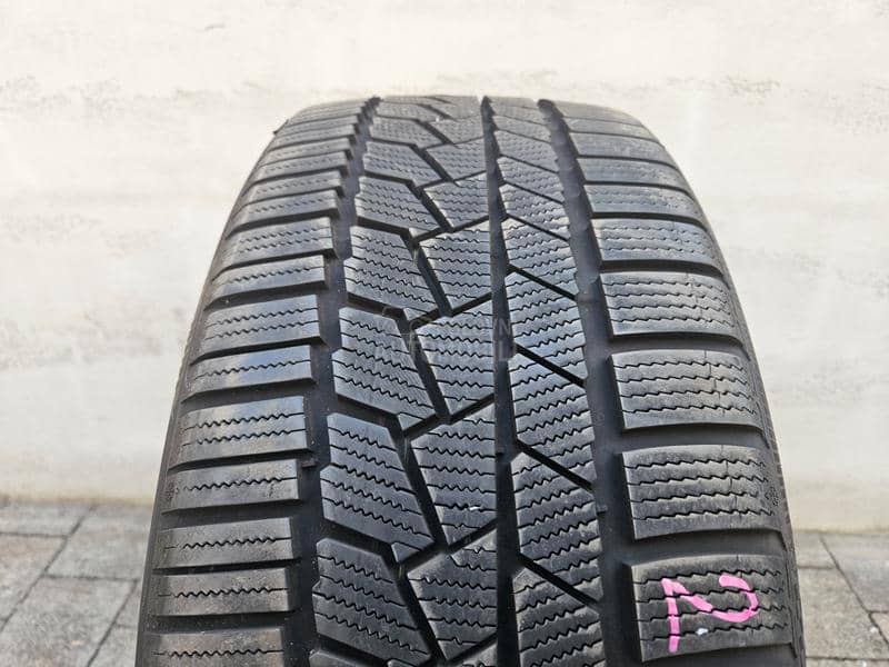 Continental 225/35 R20 Zimska