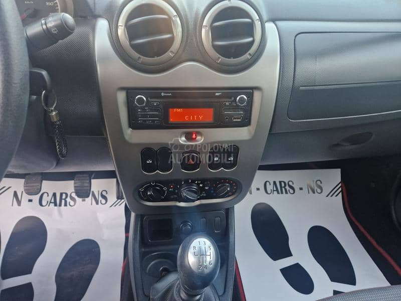 Dacia Duster 1.5DCI LAURETE