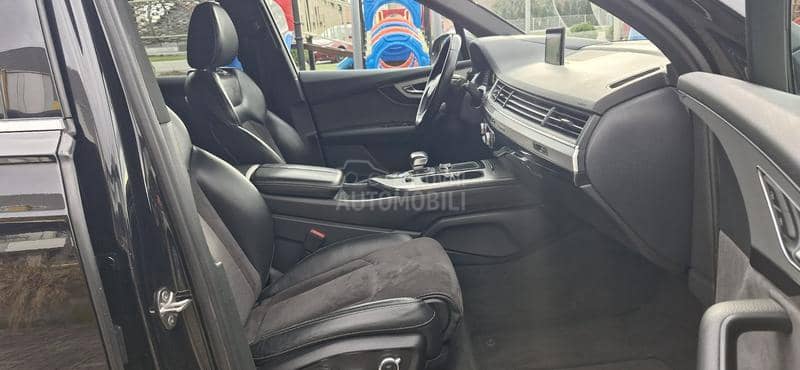 Audi Q7 3,0 TDI 3X S line