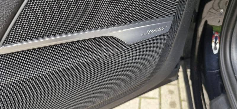 Audi Q7 3,0 TDI 3X S line