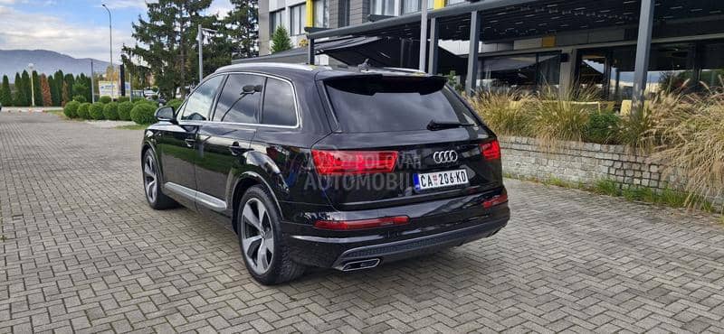 Audi Q7 3,0 TDI 3X S line