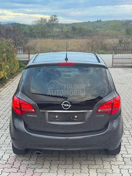 Opel Meriva 1.4 COSMO CH