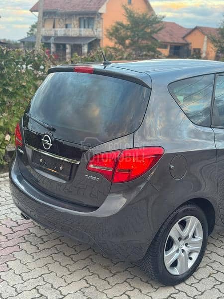 Opel Meriva 1.4 COSMO CH