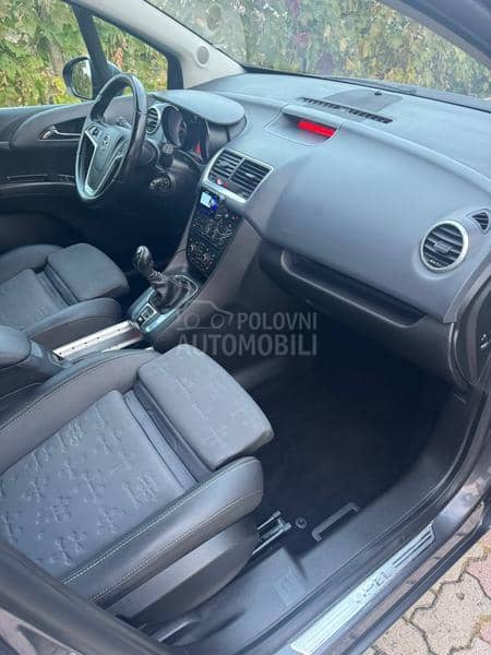Opel Meriva 1.4 COSMO CH