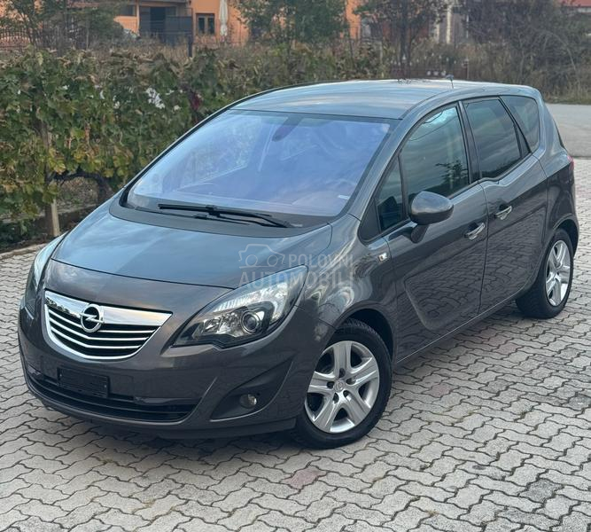 Opel Meriva 1.4 COSMO CH