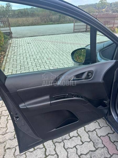 Opel Meriva 1.4 COSMO CH