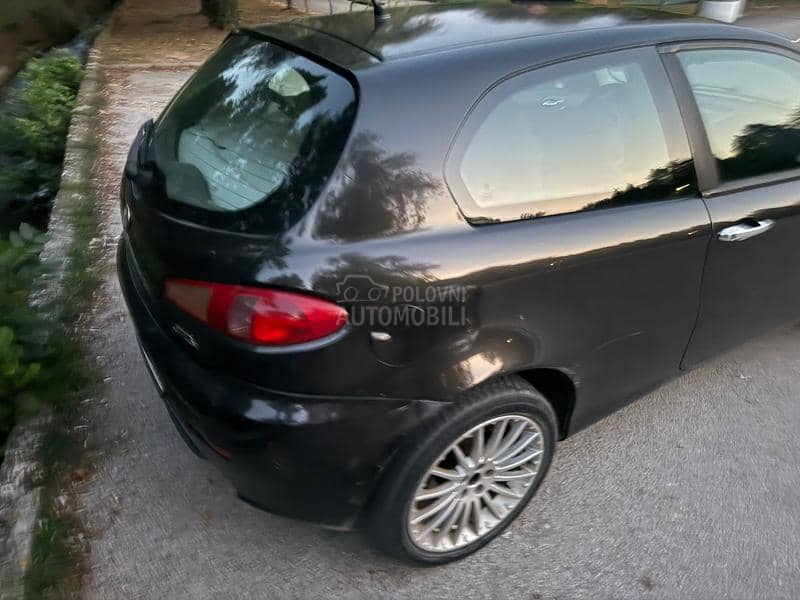 Alfa Romeo 147 