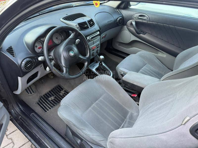 Alfa Romeo 147 