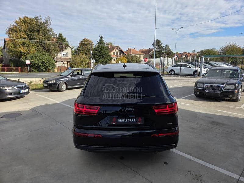 Audi Q7 etron/matrix/air