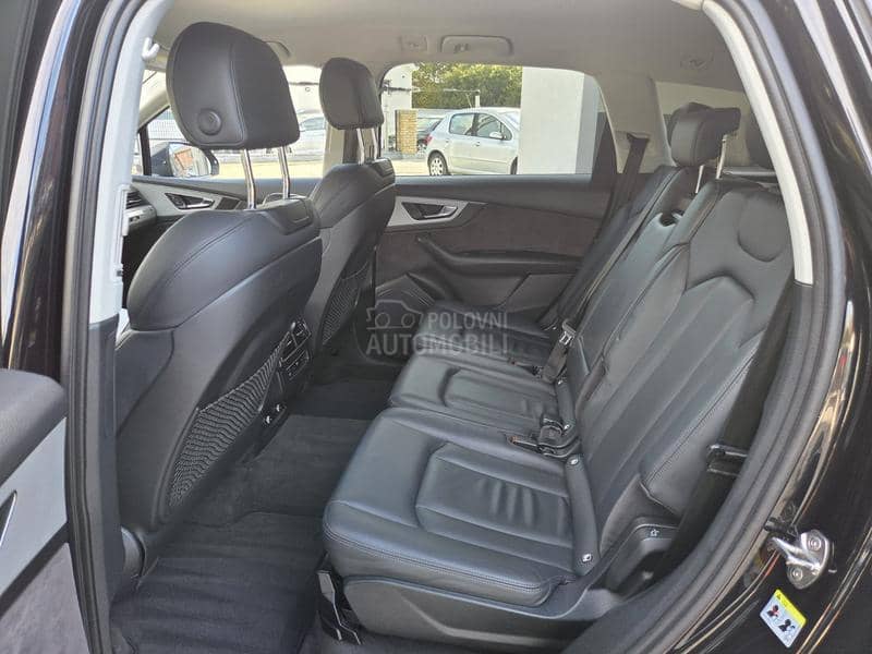 Audi Q7 etron/matrix/air
