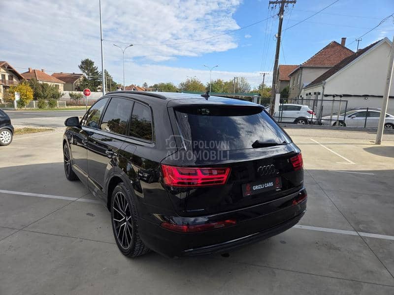 Audi Q7 etron/matrix/air