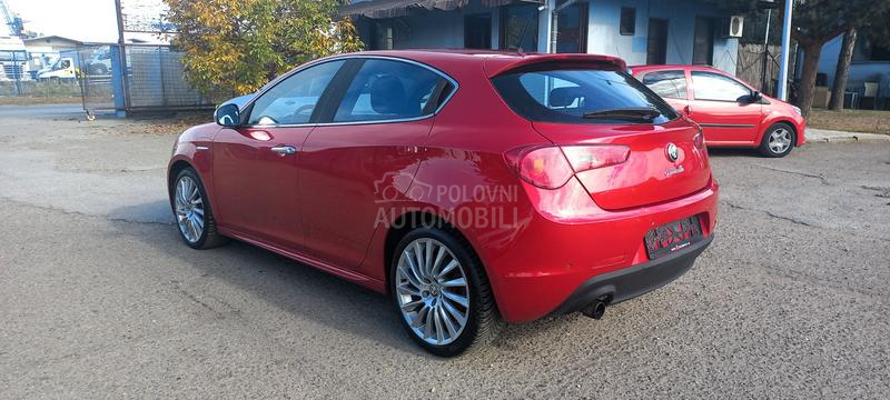 Alfa Romeo Giulietta 1.4 TURBO SPORTIVA