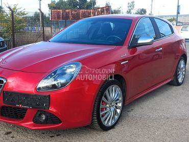 Alfa Romeo Giulietta 1.4 TURBO SPORTIVA