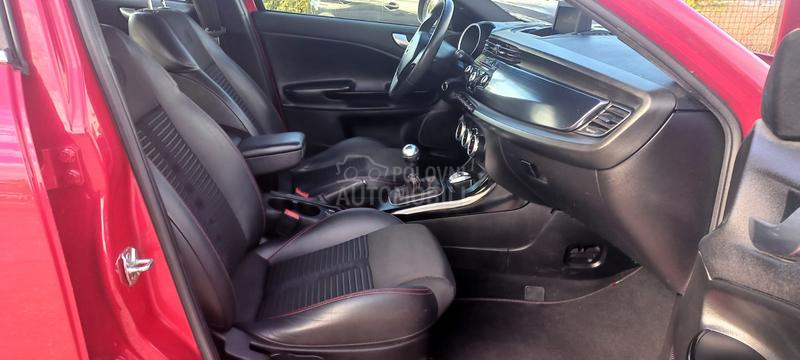 Alfa Romeo Giulietta 1.4 TURBO SPORTIVA