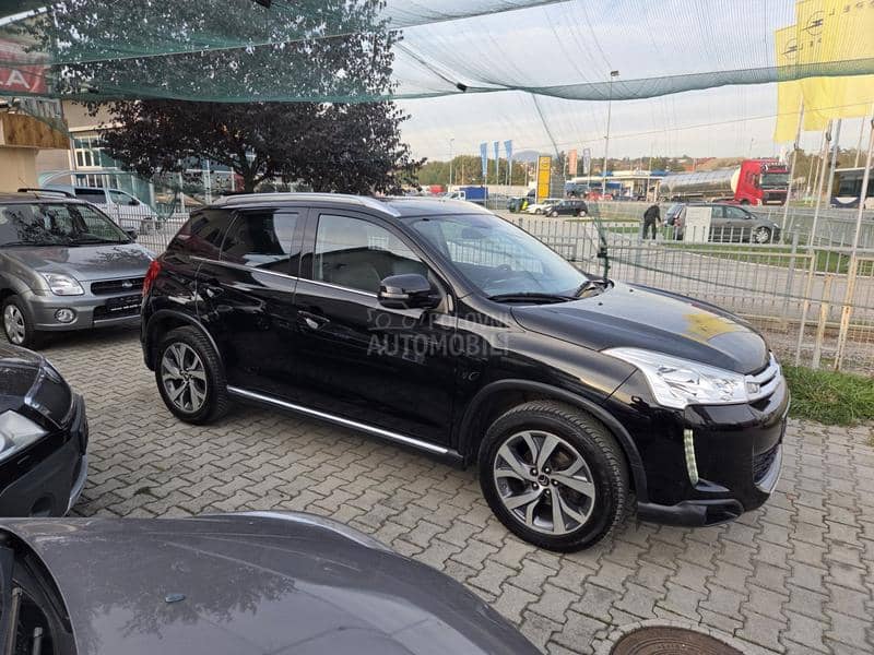 Citroen C4 Aircross 1.6hdi 4x4 F.U.L.L Citroen C4 Aircross 1.6hdi 4x4 F.U.L.L