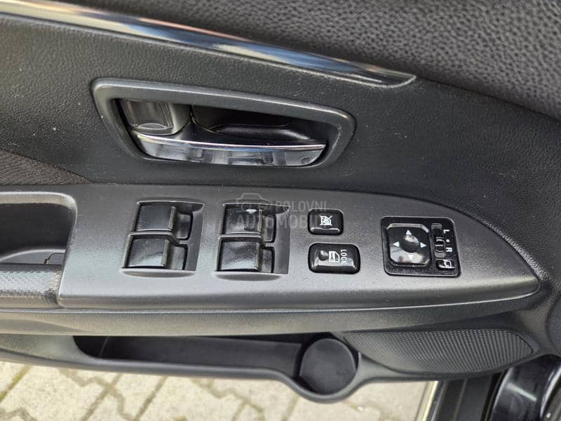 Citroen C4 Aircross 1.6hdi 4x4 F.U.L.L Citroen C4 Aircross 1.6hdi 4x4 F.U.L.L