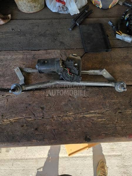 Motor brisaca