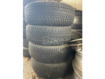 Bridgestone 215/60 R16 Zimska