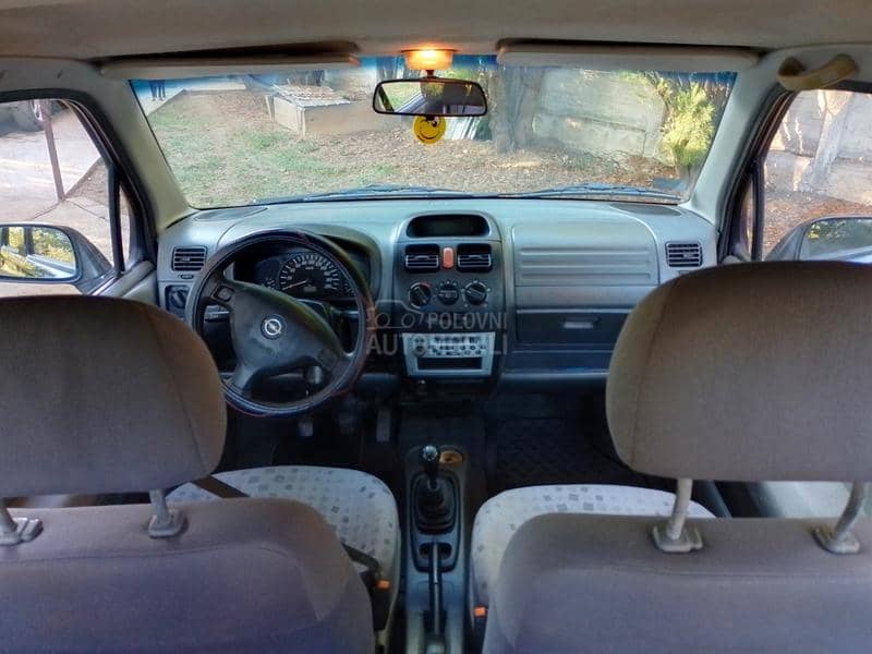 Opel Agila 