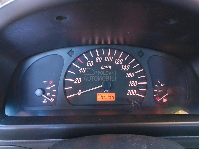 Opel Agila 