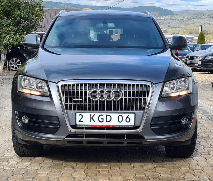 Audi Q5 2.0TDI  S-LINE