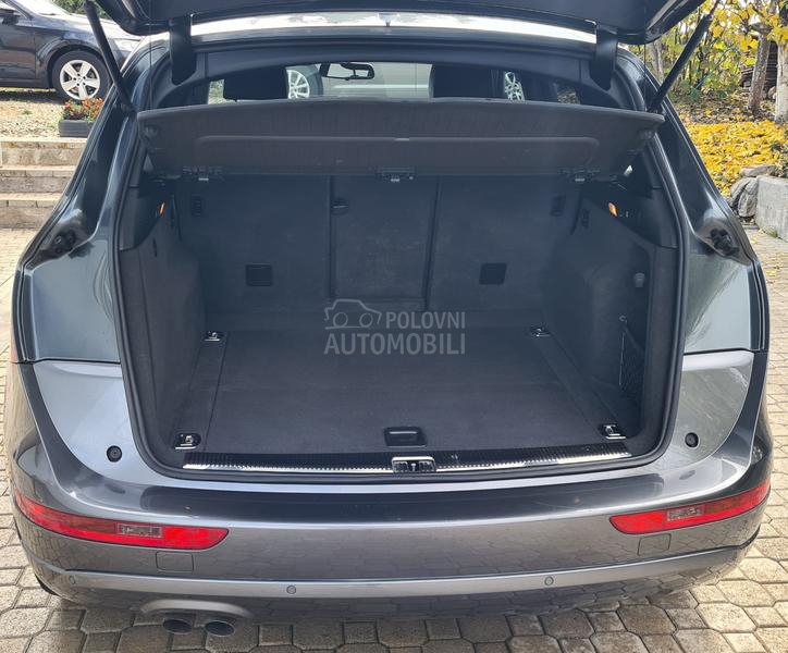 Audi Q5 2.0TDI  S-LINE