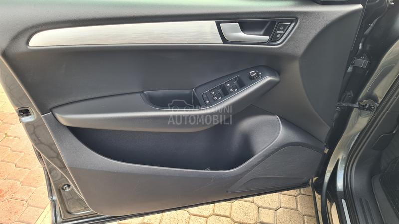 Audi Q5 2.0TDI  S-LINE