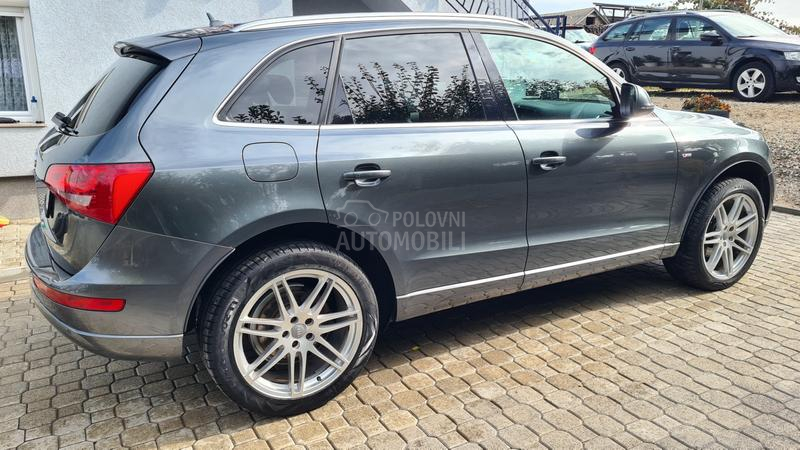 Audi Q5 2.0TDI  S-LINE