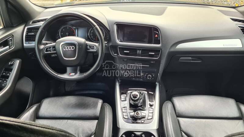Audi Q5 2.0TDI  S-LINE