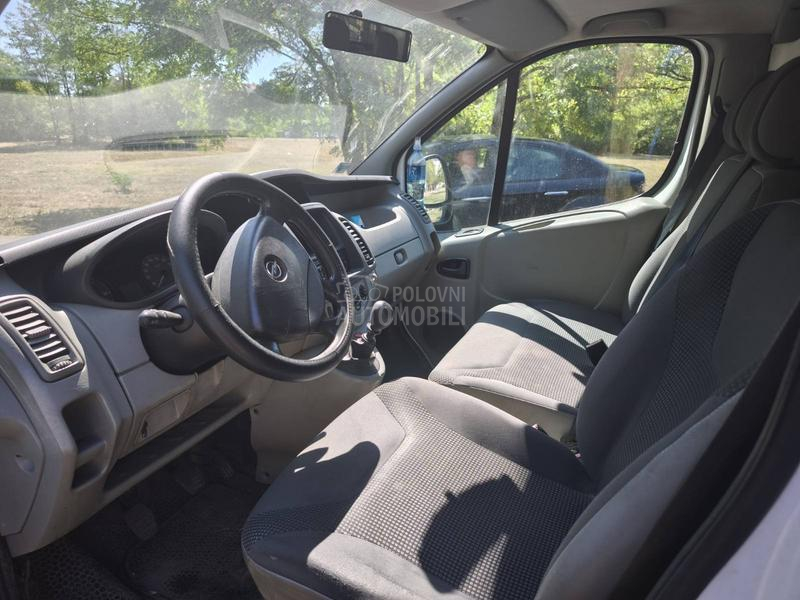 Opel Vivaro 2.0