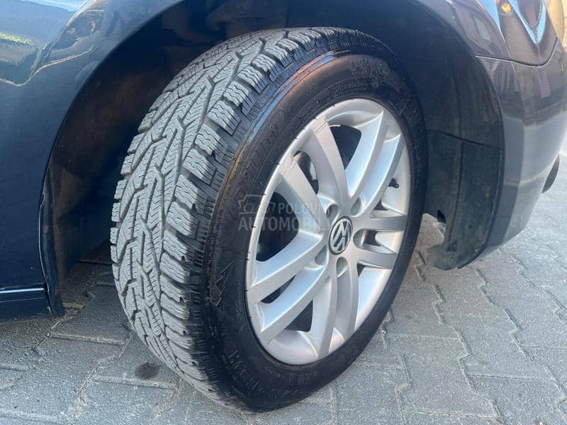 Volkswagen Golf 6 2.0 HIGHLINE ŠIBER